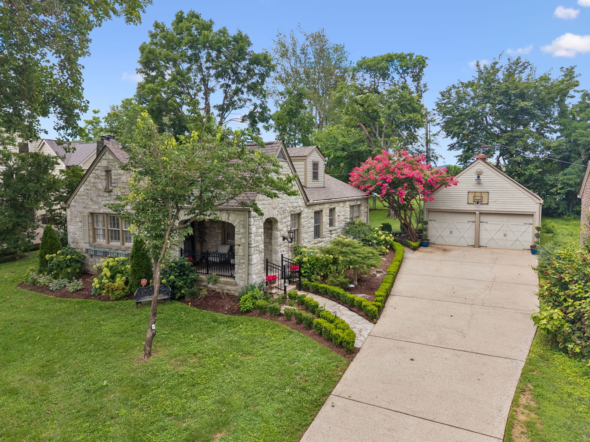 127-18 Winslow Rd – 127